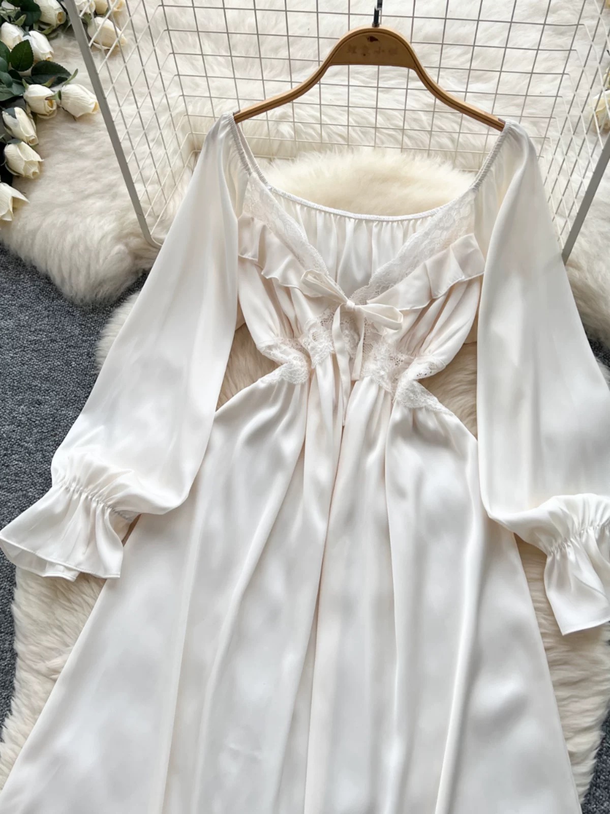 Raging beauty silk night dress SW127 images